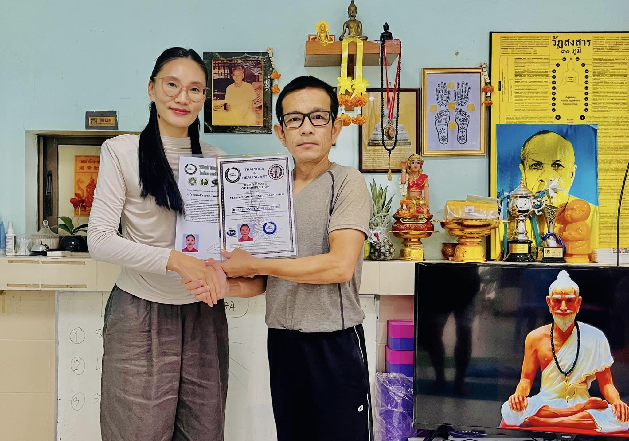 “Тайландын иогийн массаж” эмчилгээний ахисан түвшний мэргэжлийн багш бэлтгэх сургалт